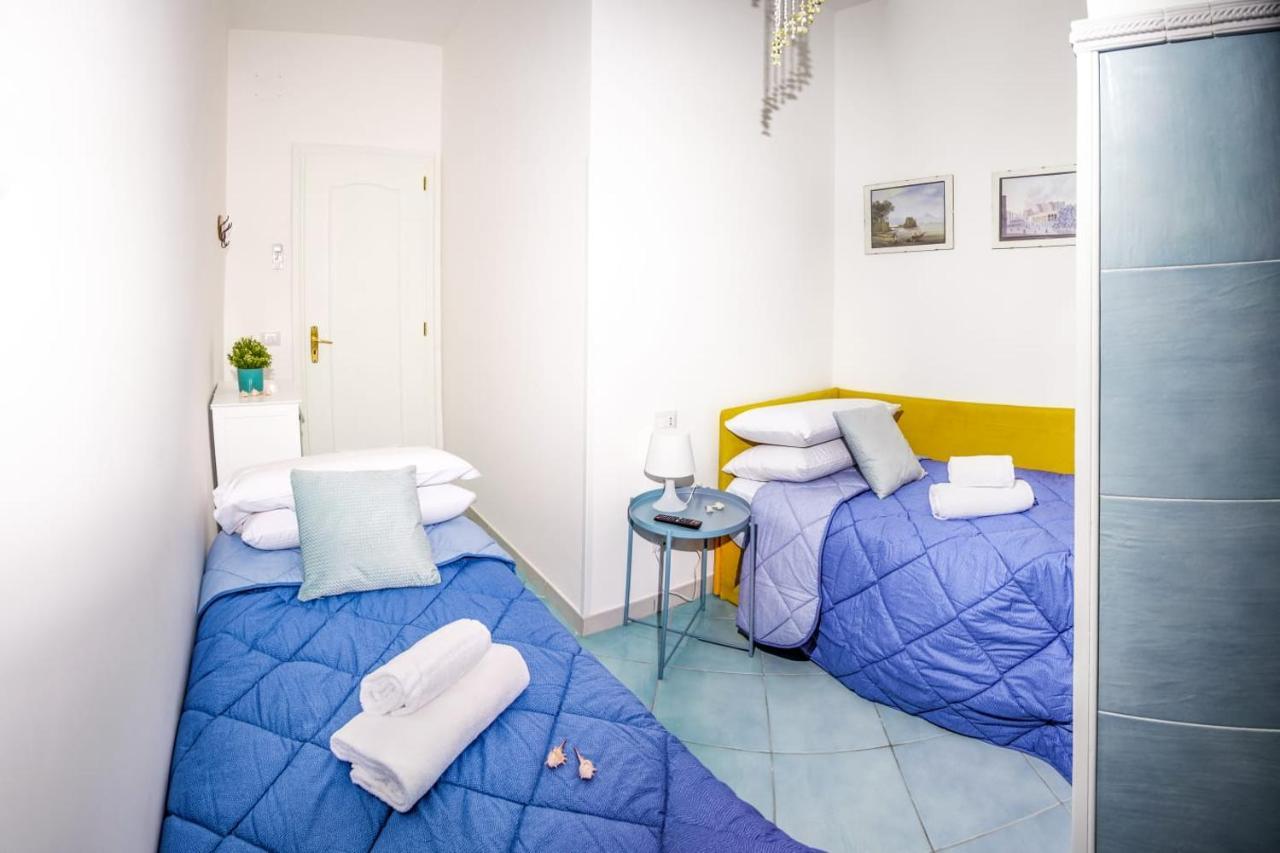 La Casetta Linda - New 2 Bedroom Apt In Sorrento With Seaview Terrace Luaran gambar