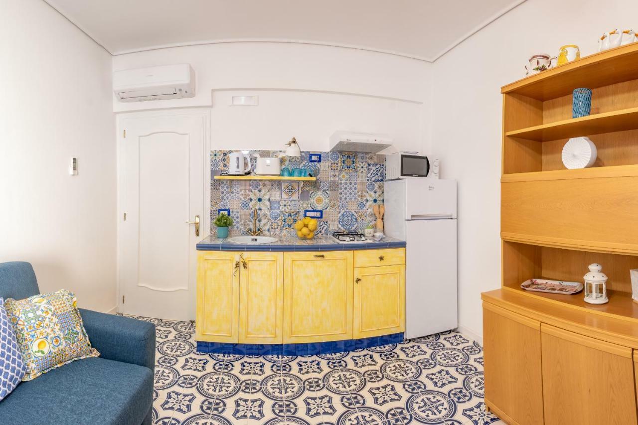 La Casetta Linda - New 2 Bedroom Apt In Sorrento With Seaview Terrace Luaran gambar