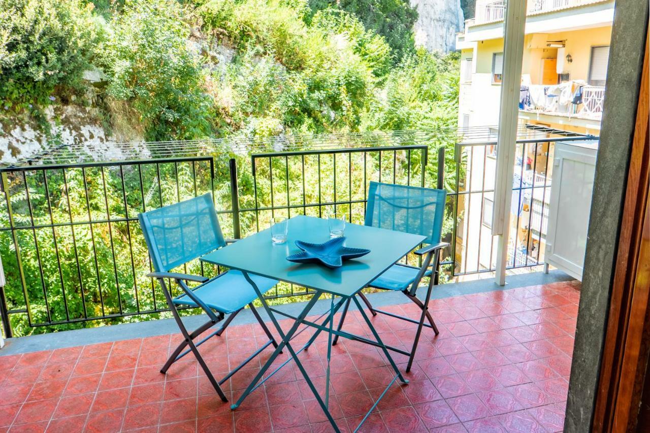 La Casetta Linda - New 2 Bedroom Apt In Sorrento With Seaview Terrace Luaran gambar
