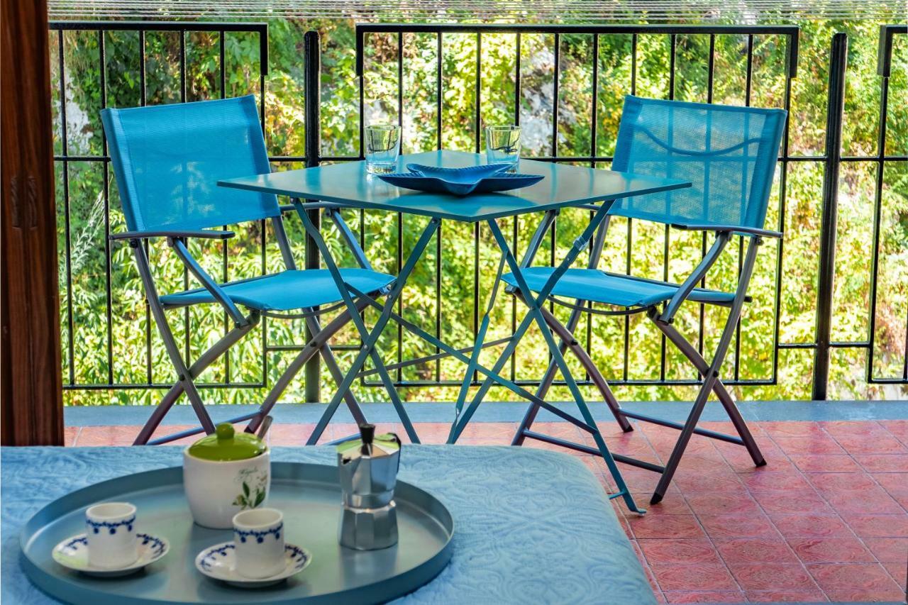 La Casetta Linda - New 2 Bedroom Apt In Sorrento With Seaview Terrace Luaran gambar