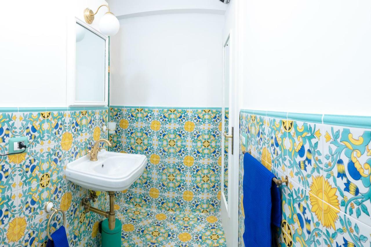 La Casetta Linda - New 2 Bedroom Apt In Sorrento With Seaview Terrace Luaran gambar